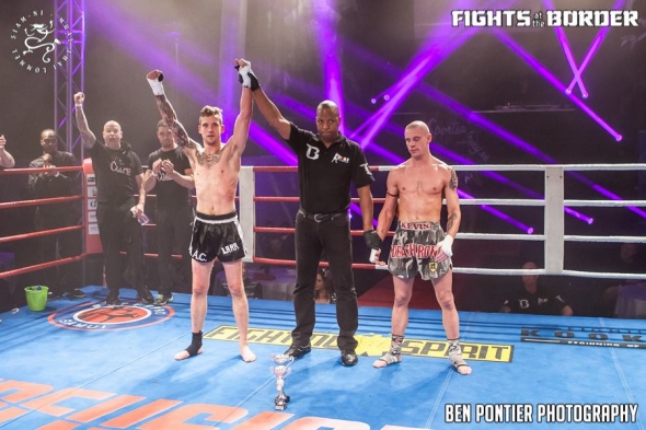 Robin wint in Lommel @ Fights at the Border...